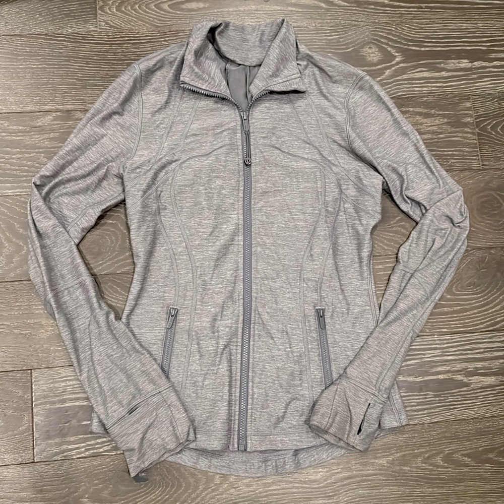 Lululemon gray women’s Define jacket size 8